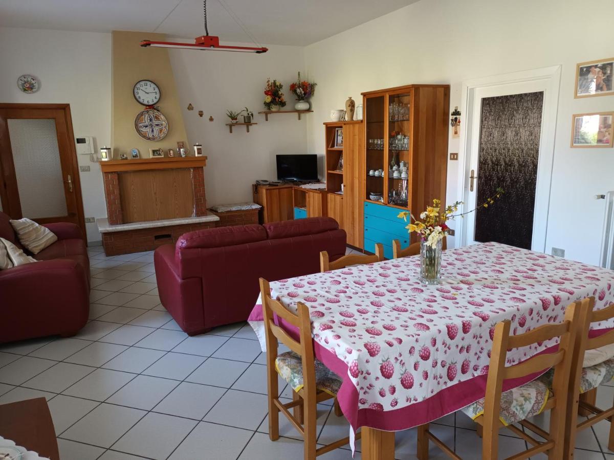 Apartamento La Casa Degli Ippocastani Colonnella Exterior foto